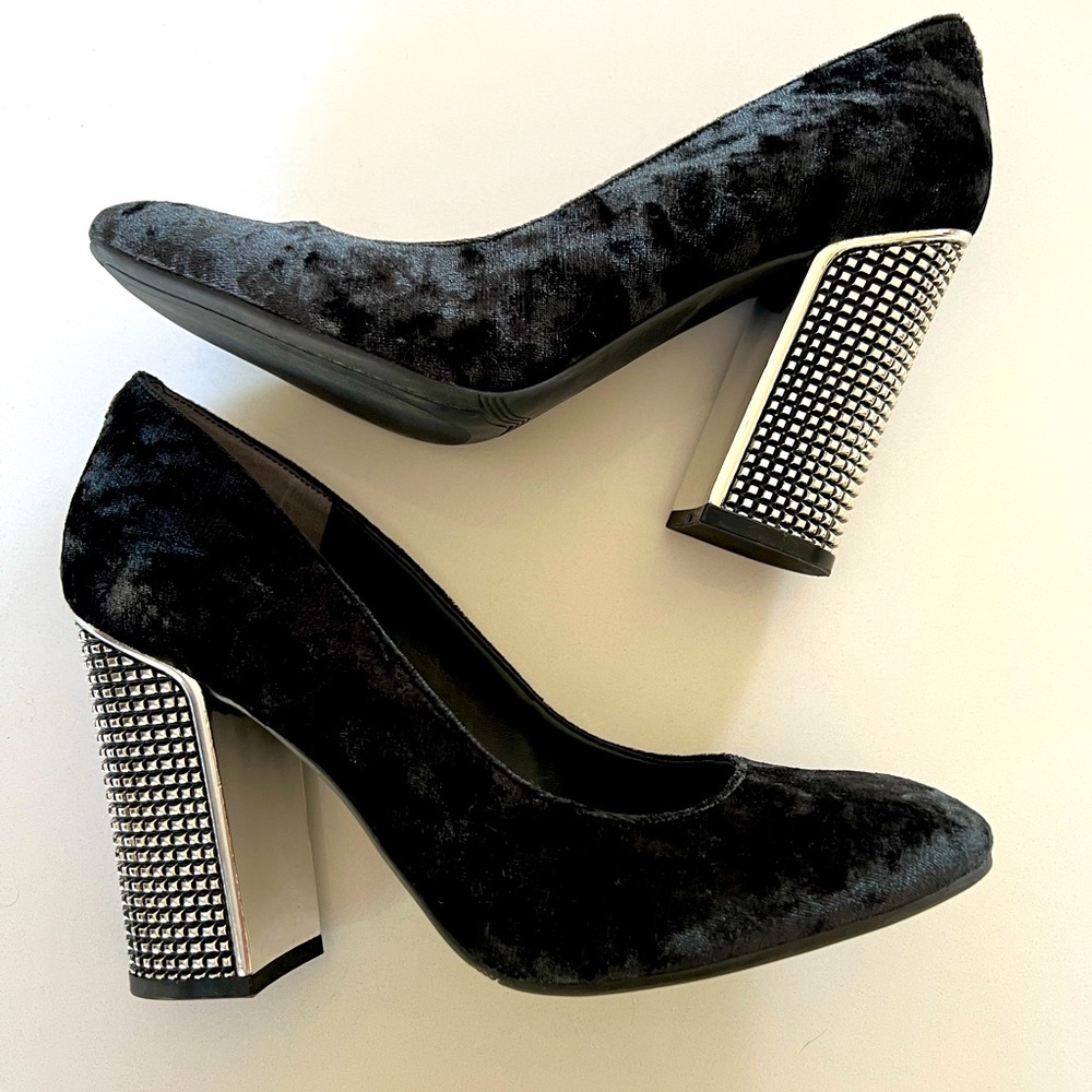 Guess heels